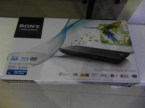 Sony 3D Blu-Ray Player BDP-S490 (New in Sealed Box)