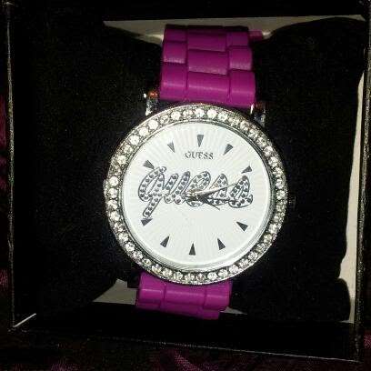 EASTER SPECIAL - LADIES GUESS WATCH