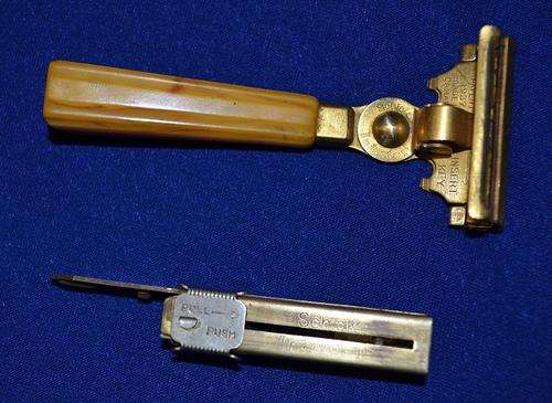Vintage Razor