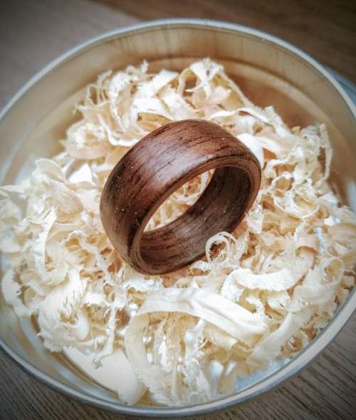 WOOD WOODEN RING WALNUT BENTWOOD SPECIAL R159.00 WAS R269.00