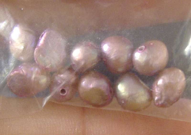 Freshwater pearls - pink