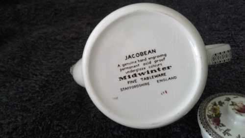Jacobean Midwinter Teapot