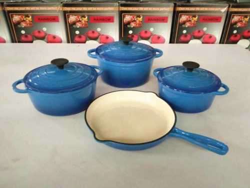 Traditional 7 Piece Cast Iron Cookware Set