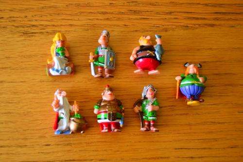 Asterix & Obelix figurines (Kinder Joy)
