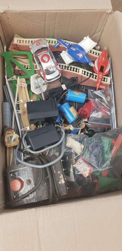 Scalextric Scrapyard Items (Collection only)