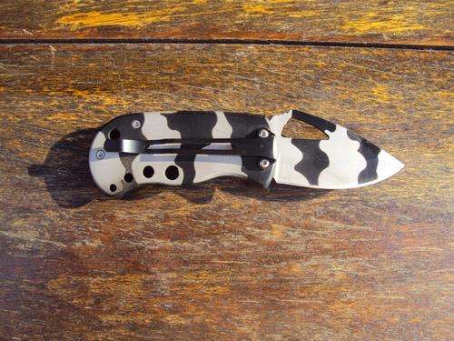 Camo Pocket Knife
