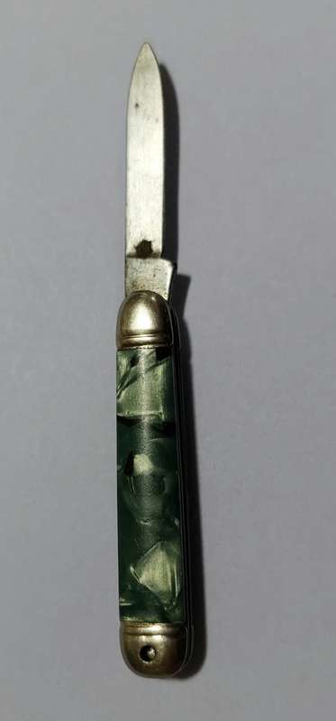 Richards Sheffield 'Green-mother-of-pearl-detail' Pocket Knife