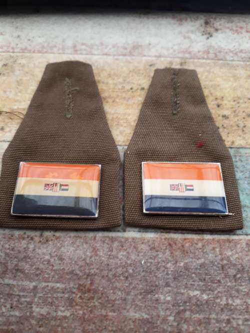 2xSouth Africa Army Cadett Corps Flashes Complete