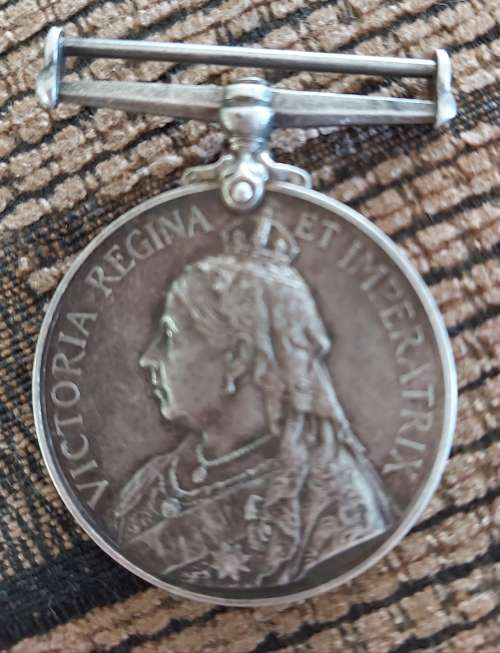 Queen`s South Africa Medal Issue To 20 CPL l.levenso  P.A. T.G.
