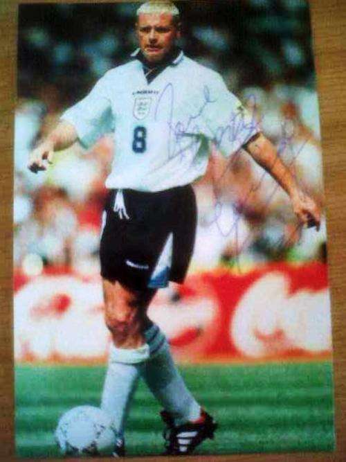 PAUL GASCOIGNE (England/Newcastle/Tottenham Hotspurs) soccer autograph - original signature