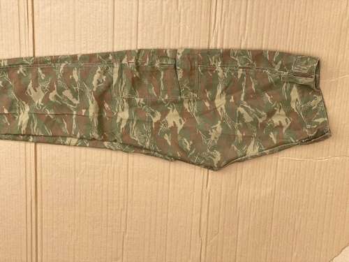 Koevoet camo trousers
