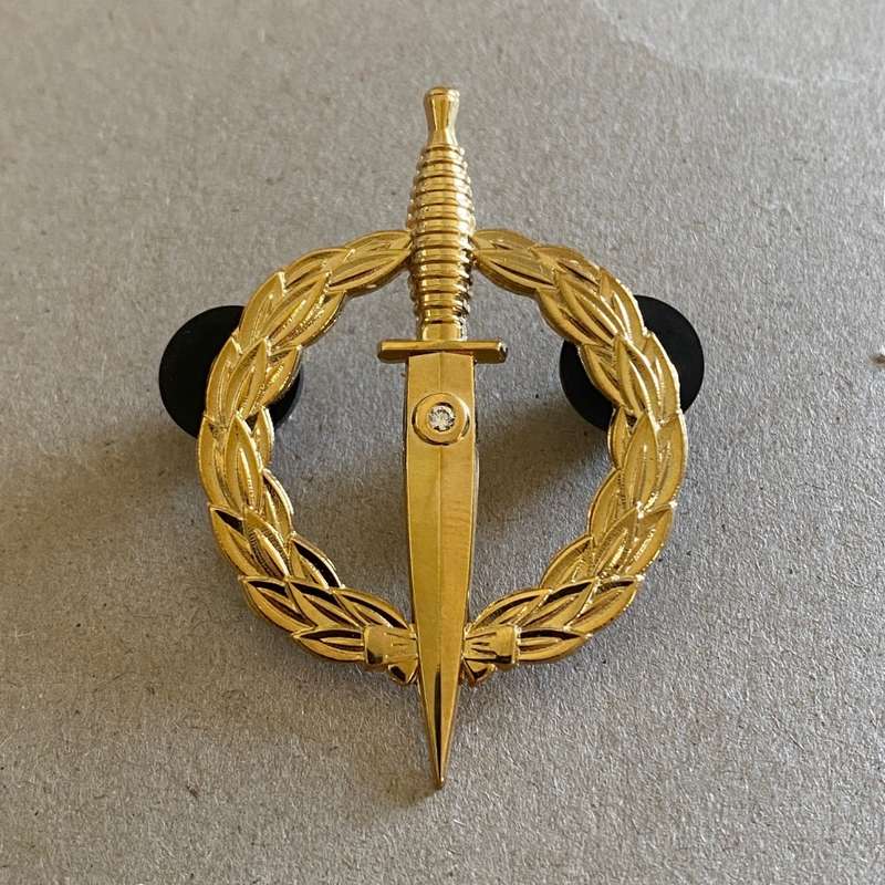 Special Forces / Recce Operator Gold with Diamond Badge