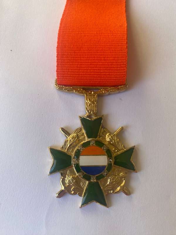 Honoris Crux Diamond