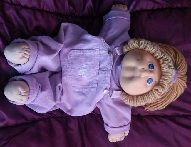 Cabbage Patch Kids Doll - Pretty girl "Megan"