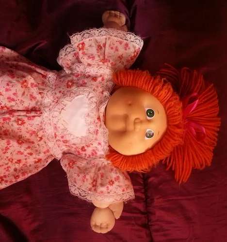 Cabbage Patch Kids Doll - Beautiful girl "Loralee"