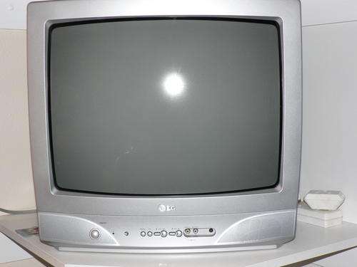 LG 54CM TV