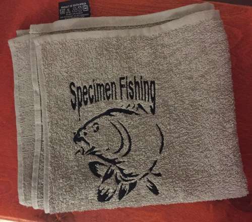 SPECIMEN FISHING / CARP IMAGE ON STONE HAND TOWEL