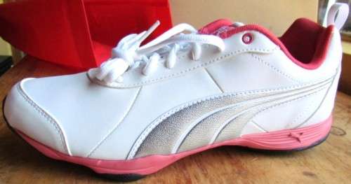 PUMA FLEX **NEW** TRAINER (UK SIZE 6) IN BOX ***CRAZY R1 START*****