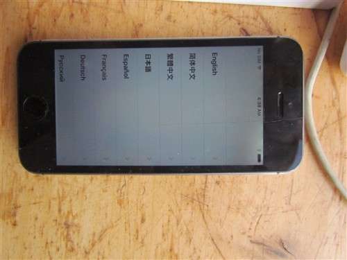 iPHONE 5S***R1 START***Excellent working order + Charger, Cracked Glass