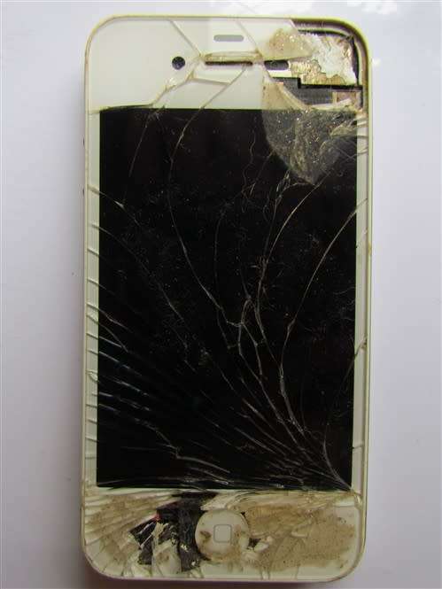 Original iPhone 4 broken - For Parts - R1 Start