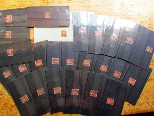**R1 START** 25 X GB VICTORIA PENNY REDS ON CARDS - 1 BID FOR ALL