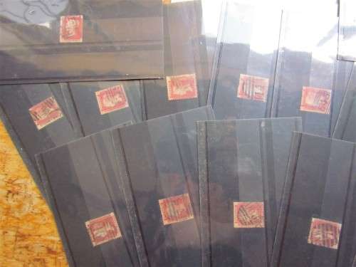 **R1 START** 25 X GB VICTORIA PENNY REDS ON CARDS - 1 BID FOR ALL