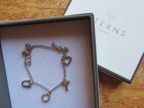 **CRAZY R1 START**STERLING SILVER "I LOVE YOU" BRACELET