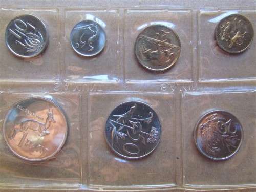 1984 UNCIRCULATED SET - AS SA MINT ISSUED - 6 X SETS AVAILABLE