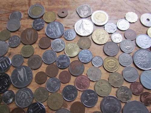 360+ World Coins in this Coin Collection in Bank Bag  ***Crazy R1 Start***