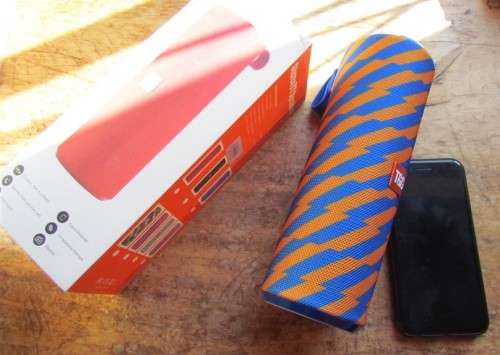 $$$CRAZY R1 START $$ T&G TOP QUALITY, BIG,LOUD & POWERFUL BLUE TOOTH SPEAKER - GREAT GIFT