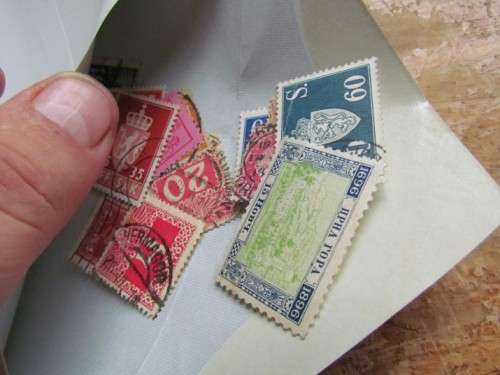 WORLD - UNSORTED & UNCHECKED ENVELOPES OF STAMPS