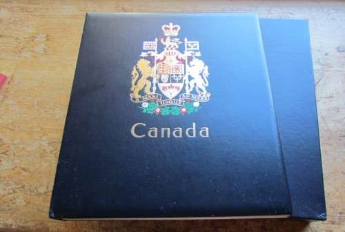 CANADA - DAVO ALBUM - WITH DUST COVER - TONING SPOTS - HIGH VALUE