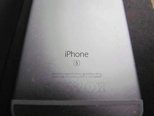 REDUCED - APPLE iPHONE 6S - 16GB - EXCELLENT CONDITION + COVER IN BOX