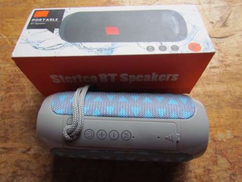 BLUE TOOTH SPEAKER @@@R1 START@@@ STRONG OUTDOORS , LOUD & POWERFUL , QUALITY