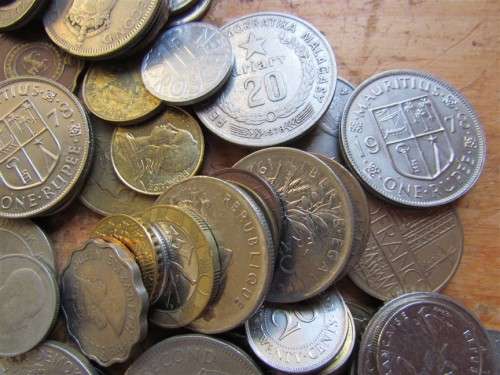 WORLD COIN COLLECTION - SOME GREAT DETAIL COINS - LOW START - 114 X COINS
