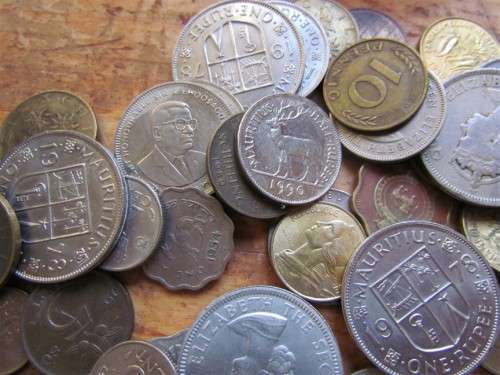 WORLD COIN COLLECTION - SOME GREAT DETAIL COINS - LOW START - 114 X COINS