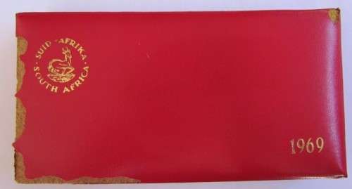 1969 SILVER COINS PROOF R1 PROOF SET - BOX DAMAGED BUT PROOF
