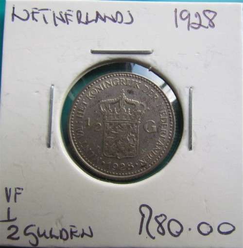 1928 NETHERLANDS SILVER 1/2 GULDEN ***72% SILVER*** R1 START ***