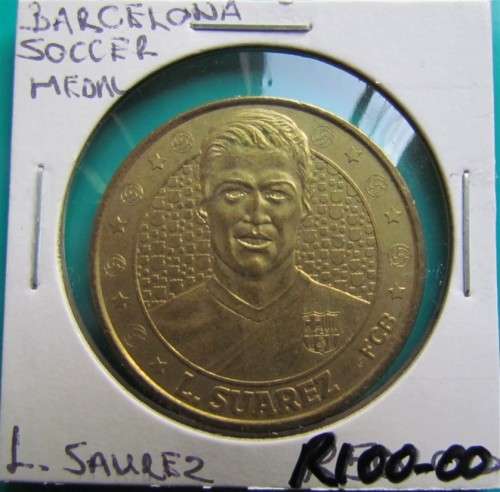 BARCELONA SOCCER MEDALLION - SAUREZ