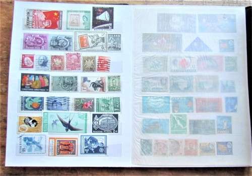 STOCKBOOK ALBUM WORLD STAMPS - LOW LOW START