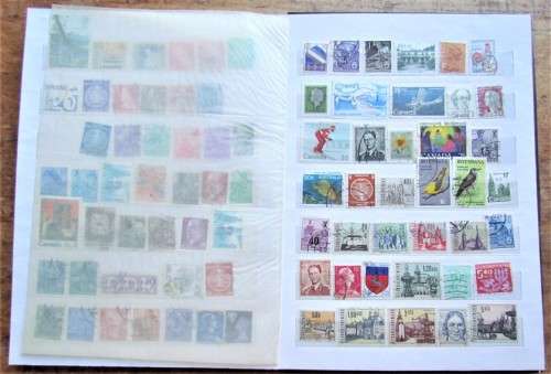 STOCKBOOK ALBUM WORLD STAMPS - LOW LOW START
