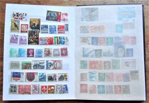 STOCKBOOK ALBUM WORLD STAMPS - LOW LOW START