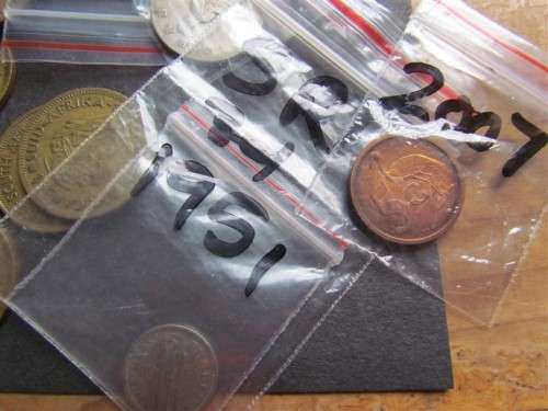 @R1 START@ Old Optometrist Box of Coins Mostly SA Assortment - 1 Bid *relist non payment