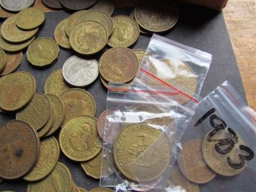 @R1 START@ Old Optometrist Box of Coins Mostly SA Assortment - 1 Bid *relist non payment
