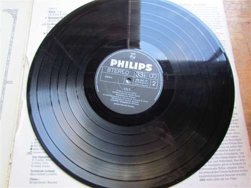 2 IN 3 - OFARIM VINTAGE LP