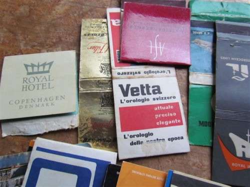@@R1 START@@ VINTAGE MATCHBOX COLLECTION - 1 BID FOR ALL