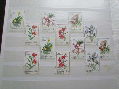 $$CRAZY R1 START$$ 2 X ALBUMS + STAMPS + SHEETS + MINI SHEETS *ALBUMS SHOW RUST SPOTS