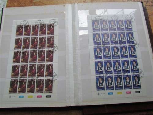 $$CRAZY R1 START$$ 2 X ALBUMS + STAMPS + SHEETS + MINI SHEETS *ALBUMS SHOW RUST SPOTS
