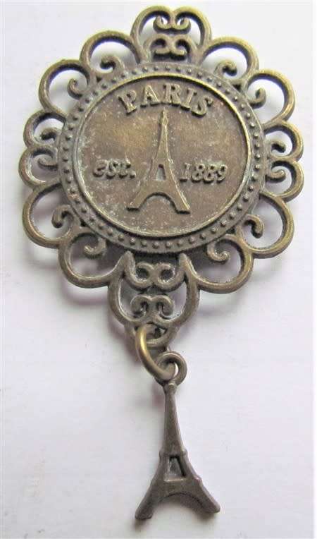 VINTAGE PARIS EIFFEL TOWER BADGE/PIN