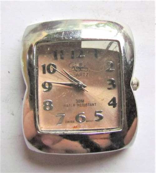 @@Crazy R1 Start@@ROYALTY Swiss movement ladies watch-do not know if working - see pics